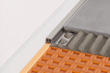 Schlüter-DILEX-KSA napájacia lišta, nerez pastelovo sivá V2A, v: 12,5 mm, d: 2,5 m Schlüter-DILEX-KSA napájacia lišta, nerez pastelovo sivá V2A, v: 12,5 mm, d: 2,5 m